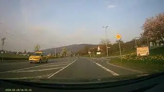 Fahrt durch Seeheim-Jugenheim an der Bergstrasse in Richtung Ober-Beerbach im hessischen Odenwald