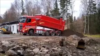 SISU Polar Rock - Heavy Duty Tipping Truck with Eaton Fuller Transmission - Fully Loaded