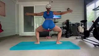 Pilates dancer workout @MoveWithNicole 
