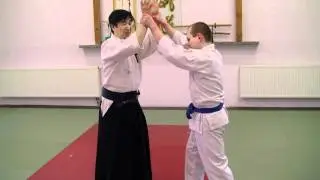 AIKI JUJUTSU GYAKUTE-DO  AI-8  RYOTE TORI KARA KOTE FUDO
