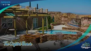 The Crystal Beach &ndash; A Small Free Form Pool with Attached Spa