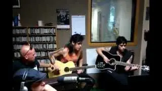 Bobaflex - live on air Unplugged on i95 fm - Bury Me with my Guns On