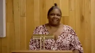 Vievee Francis Reads from The Shared World