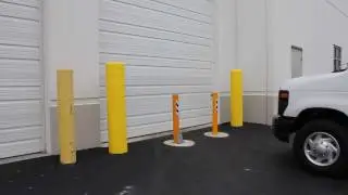 TrafficGuard® Removable Bollards