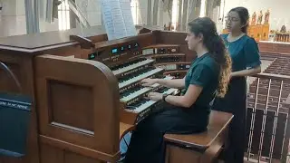 𝑺𝒘𝒆𝒆𝒕 𝑺𝒂𝒓𝒂𝒉𝒏𝒂𝒅𝒆 ~ Wachet Auf, Ruft Uns Die Stimme (Sleepers Awake) by J.S. Bach