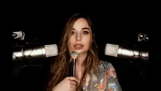 ASMR with Veronica, brushes