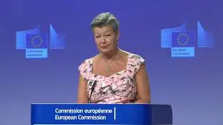 Ylva Johansson explains the traffic light system to ease travel in Europe