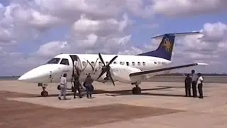 Short film: ready for boarding ! Varig Nordeste Embraer PT-MNG at Macap&aacute; Airport MCP / SBMQ - Brasil