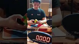 Кубик Рубика собран за 2,94 секунды