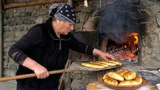 Crispy Potato Buns from the Village Oven | Grandma&rsquo;s Secret Homemade Recipe