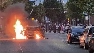 Petrol bombs thrown at police in second night of rioting in Belfast