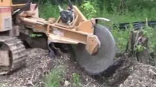 Kramer's Land Clearing - Rayco T-275 Stump Grinder