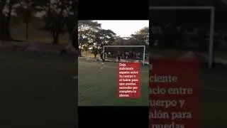 Tutorial para porteros: C&oacute;mo despejar de volea
