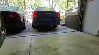 chrysler 300s with flowmaster super 44 (v6 3.6)