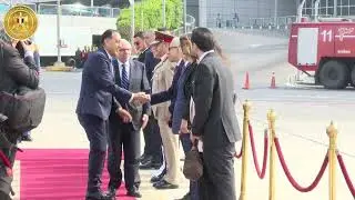 رئيس الوزراء يستقبل نظيره اللبناني بمطار القاهرة الدولي