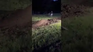 Pit bike jump #dirtbike #youtubeshorts #fy #jump #pitbike ￼