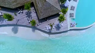 Tropical House by Alex Grohl
