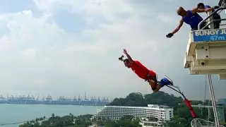 Bungee Jumping at Skypark Sentosa
