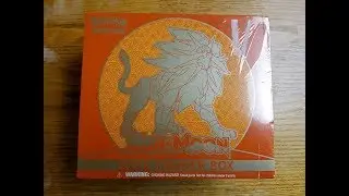 Pokemon Sun & Moon Solgaleo Elite Trainer Box Opening