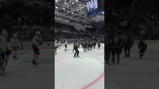 &laquo;Адмирал&raquo; победил &laquo;Трактор&raquo; в домашнем матче серии плей-офф (4:3 ОТ). Видео &mdash; ХК &laquo;Адмирал&raquo;