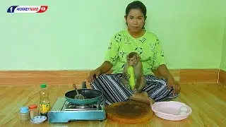 Master Chef Assistant Monkey Kako Cooking Fried Eggs With Winter Melon Recipe