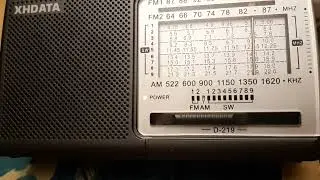 MW night time dxing for LPAM with Xhdata D219 radio