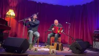 Muller & Munnelly - Two hornpipes