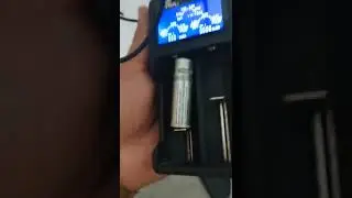 XTAR vc2 battry charger digital display best performance