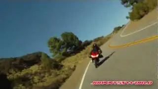 Aprilia RSV4 Factory SE On The Snake - Adeysworld