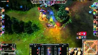 CLG Boot Camp's bottom lane outplays LMQ's bottom lane
