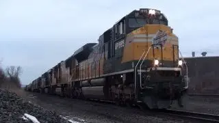 HiDef: UP 1995 Leads Q364, Plus BNSF, CN and Lots of Action on the Selkirk Branch, 3-26-13.