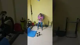 Live highlight/Swiss Ball Squat #fitness #motivation #activelifestyle #homefitness #fitlifebalance