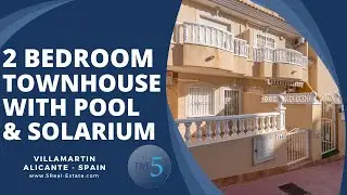 &euro;179.900 - LOVELY 2 BEDROOM FULLY FURNISHED TOWNHOUSE WITH COMMUNAL POOL & SOLARIUM IN VILLAMARTIN
