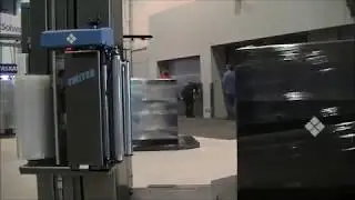 Cousins Packaging - LP Switch with Auto Film Cutter and Pallet Lock Roping