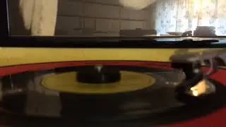 Gwen McCrae - Loving Peter To Pay Back Paul