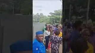 Workers protest at Ministry of Works after Umahi locked them out for lateness