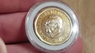 2024 &pound;1 COIN 2 BEES KING CHARLES III