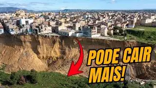 DESLIZAMENTO COLOSSAL deixa cidade italiana À BEIRA DE UM PRECIPÍCIO! Niscemi na Sicília