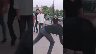 public👀 reaction back flip #delhi #cp #park #viral #youtube #reel #shorts #viral #stunt #video