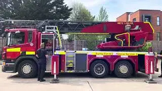 Setting up an Aerial ladder platform (fire engine)