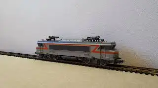 ROCO REF 43519 ECH HO LOCOMOTIVE ELECTRIQUE BB 7201 SNCF