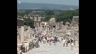 ΈΦΕΣΟΣ- ΒΙΒΛΙΟΘΗΚΗ ΚΕΛΣΟΥ- ΝΑΟΣ ΤΗΣ ΑΡΤΕΜΗΣ  (ΕΝΑ ΑΠΟ ΤΑ 7ΘΑΥΜΑΤΑ ΤΟΥ ΑΡΧΑΙΟΥ ΚΟΣΜΟΥ)