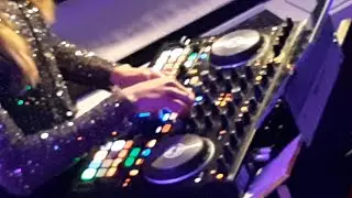 Meaghan In Isolation - Techhouse & Funky Grooves DJ Set