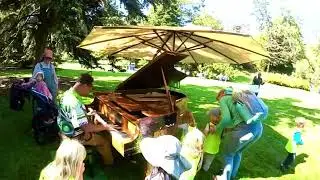 Playing At Flower Piano for Kids! #kids #children #flower #piano #ragtime #pianist #musician