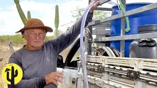[VIDA NA ROÇA] Vaqueiro Joca Tomé, vai ao Chafaris da CAGEPA pegar Água para matar sede do seu Gado🌵