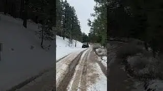 #4x4jeep #jeepwrangler #youtubeshorts #snow #willysjeep