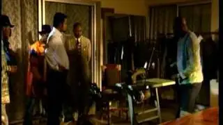 Le film LES HABITS NEUFS DU GOUVERNEUR