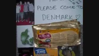 McFly to Denmark signatures