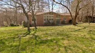103 Westwind Drive, Oak Ridge, TN Presented by Angie Cody.
