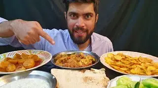 Eating Delicious Chicken Curry with Crispy Chips and Spicy Potato Curry  - Relaxing ASMR